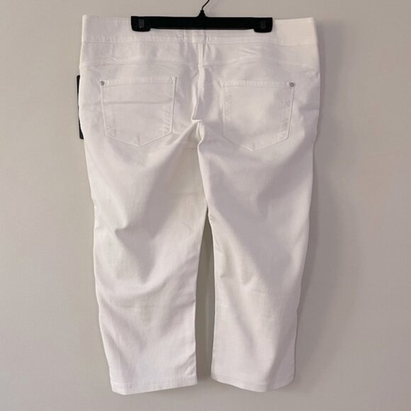 New Bellina White Pull On Stretch Denim Capri Size XL bin 1V - Picture 3 of 3